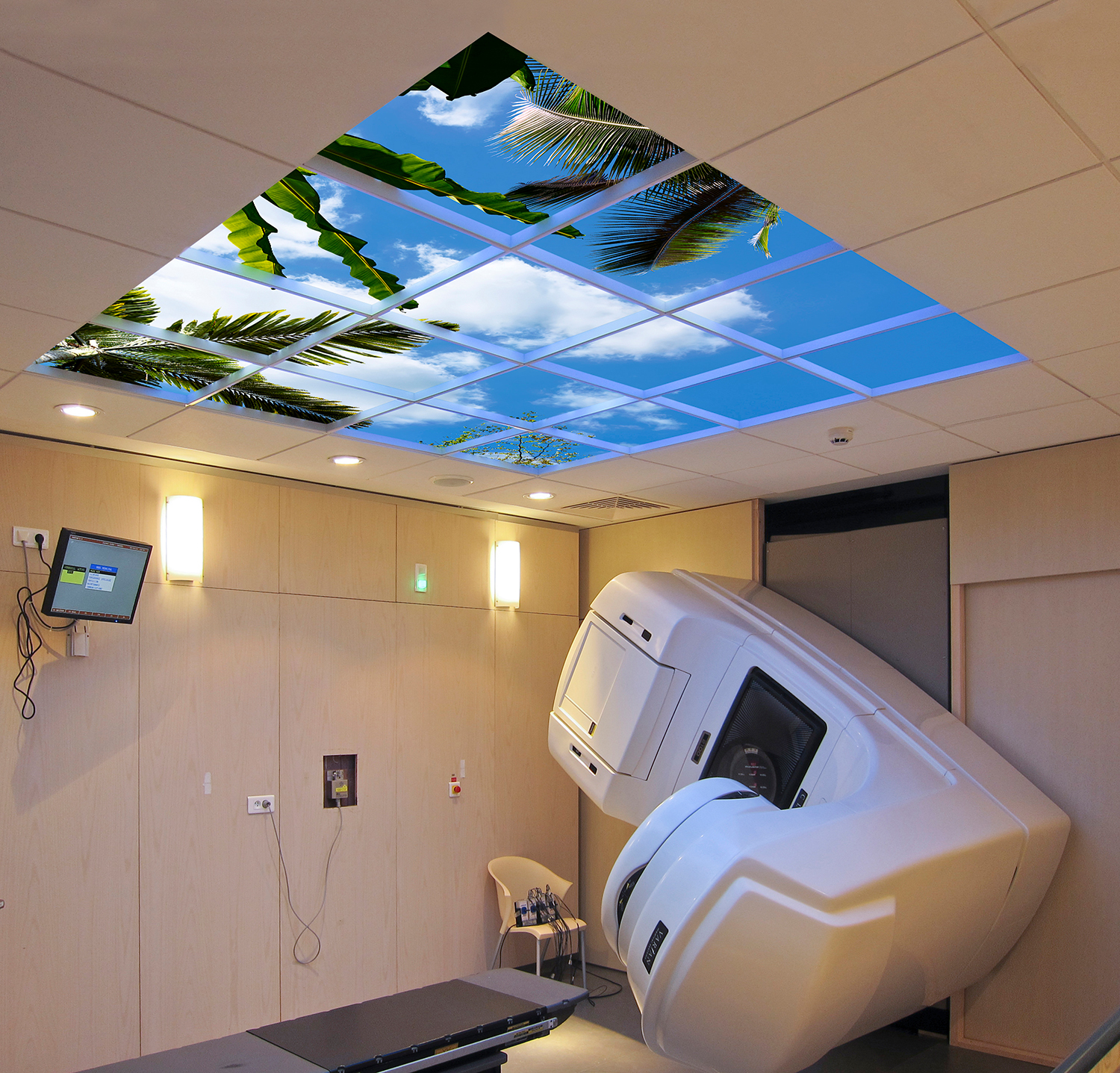 Tropical themed Open Sky Composition (artificial skylight) over LINAC suite II for patient relaxation.